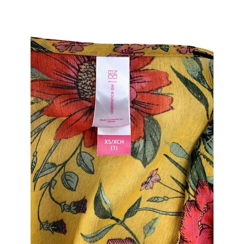 No Boundaries Women's Shear Top - Picture 4 of 6